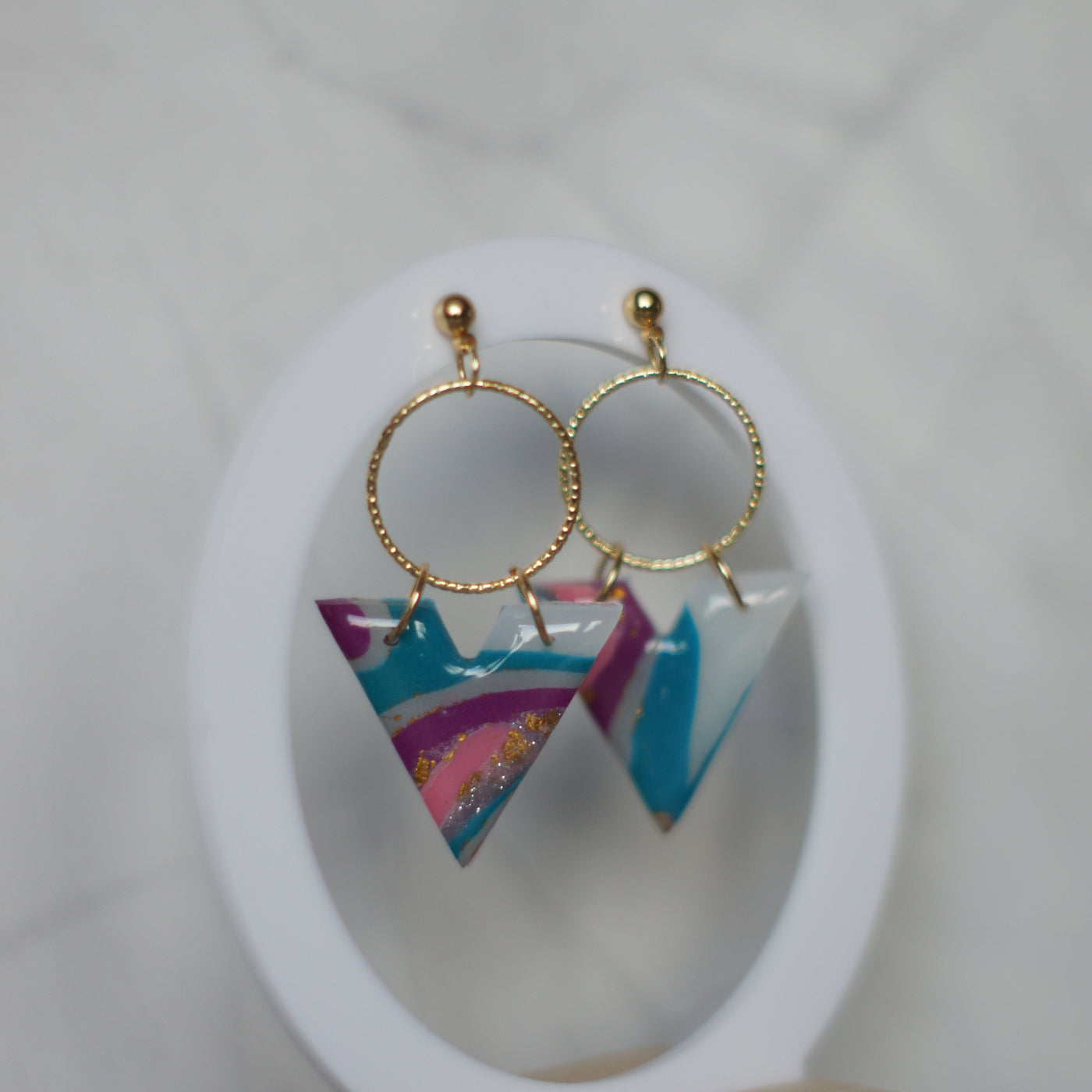 Rainbow Agate V Circles