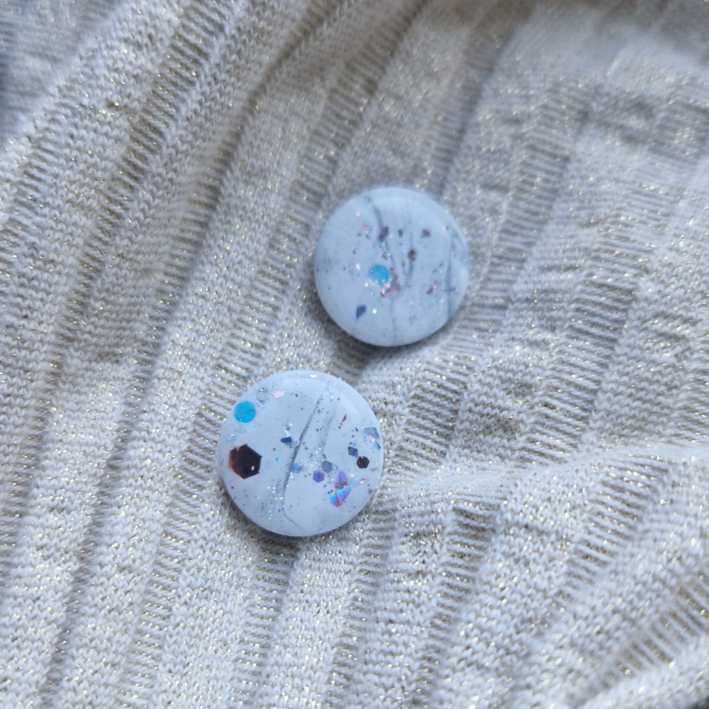 Glitter plugs
