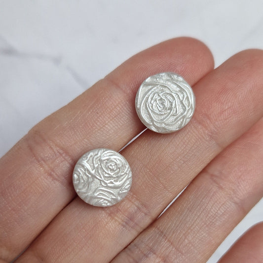Mother of pearl rose studs