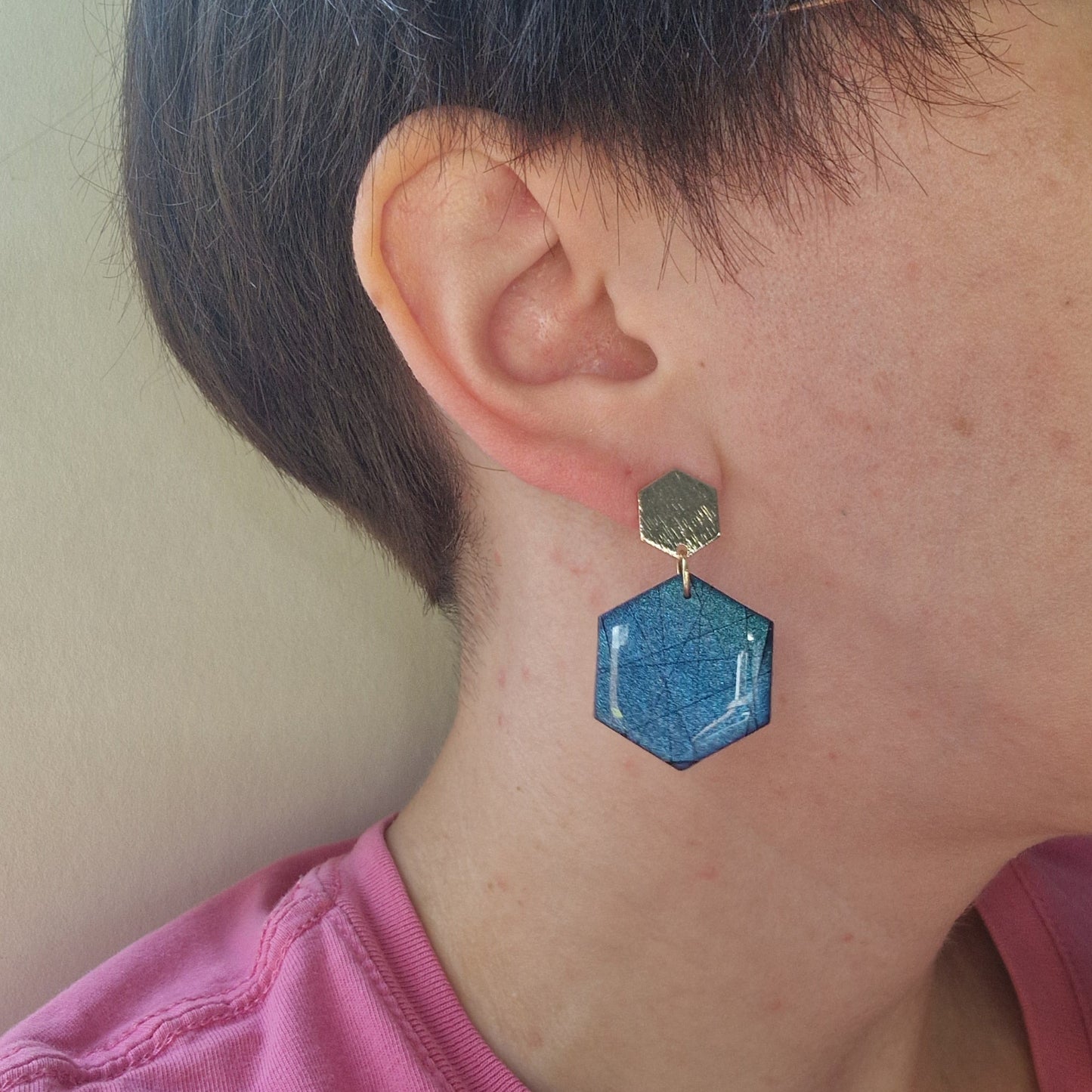 Faux-Labradorite Hexagons