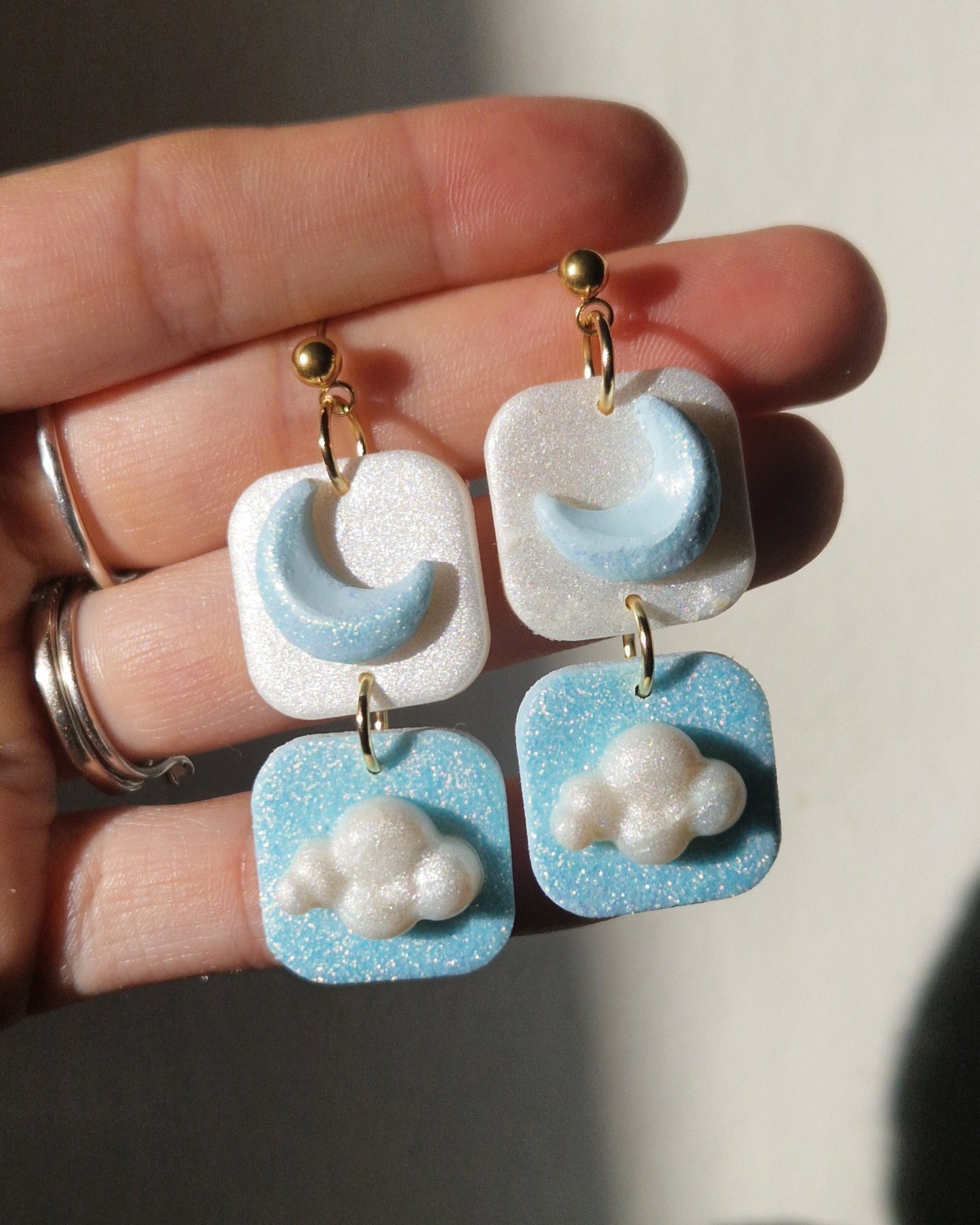Moon & Cloud