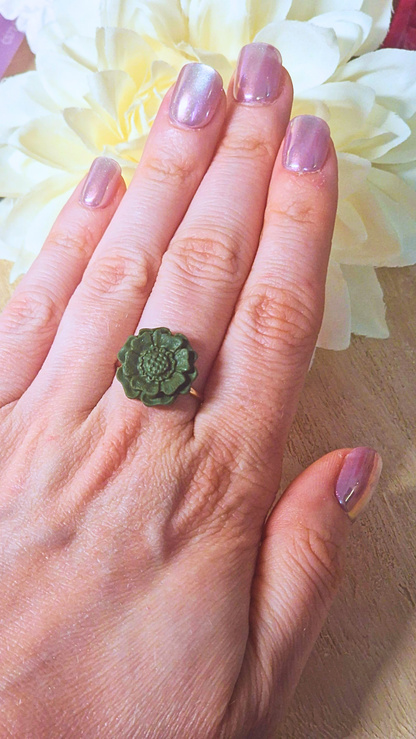 Bloom Ring · Dark Green