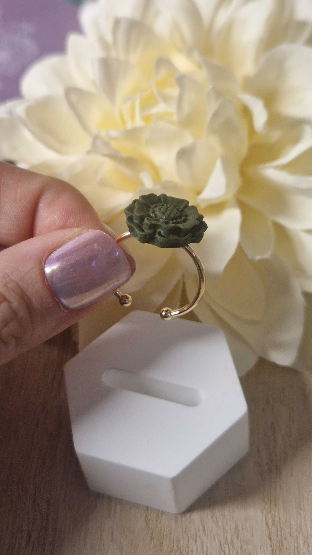 Bloom Ring · Dark Green
