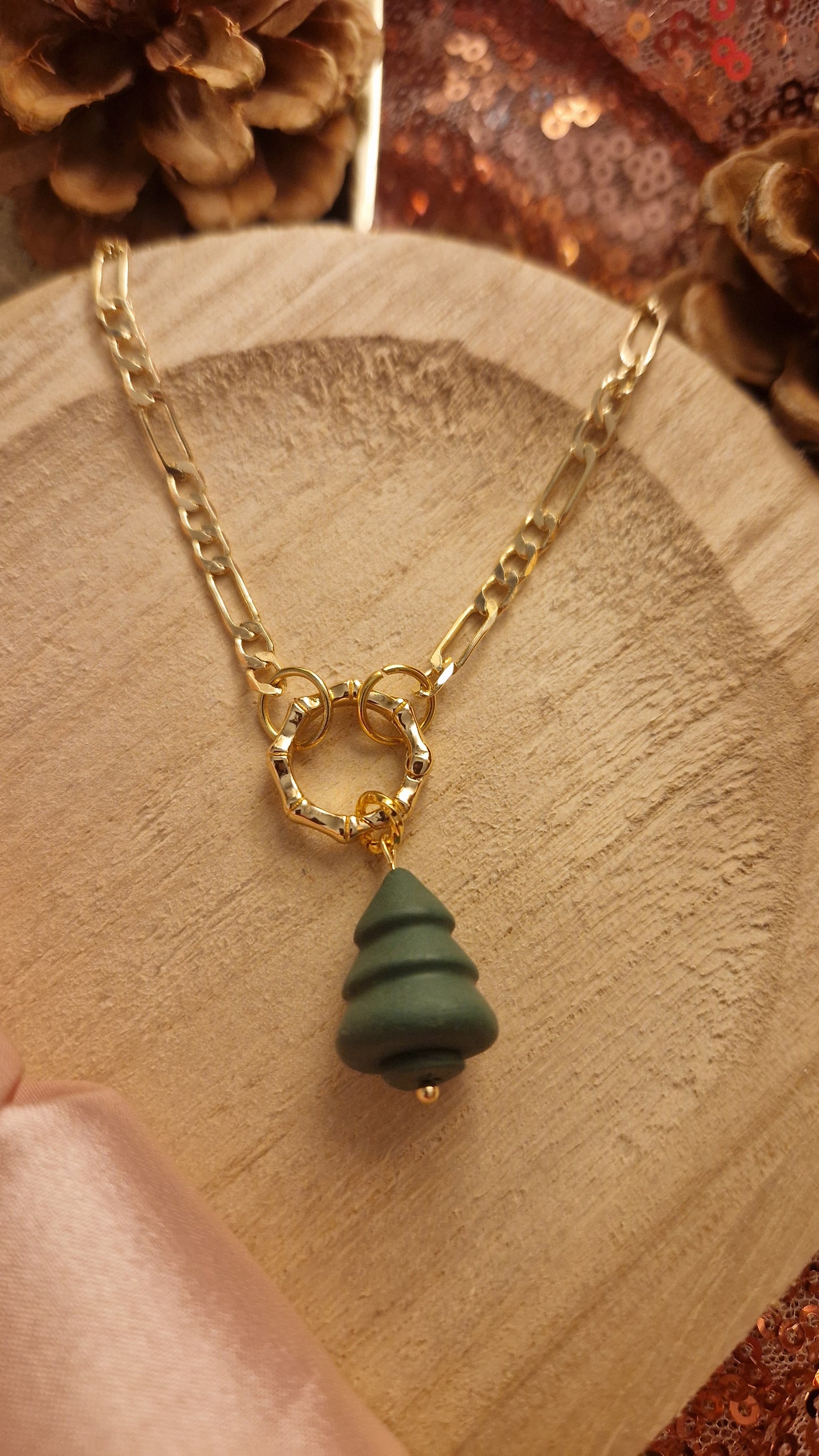 Holiday Pine (Charms only)